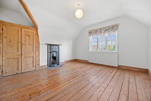 Photo 13- click for photo gallery